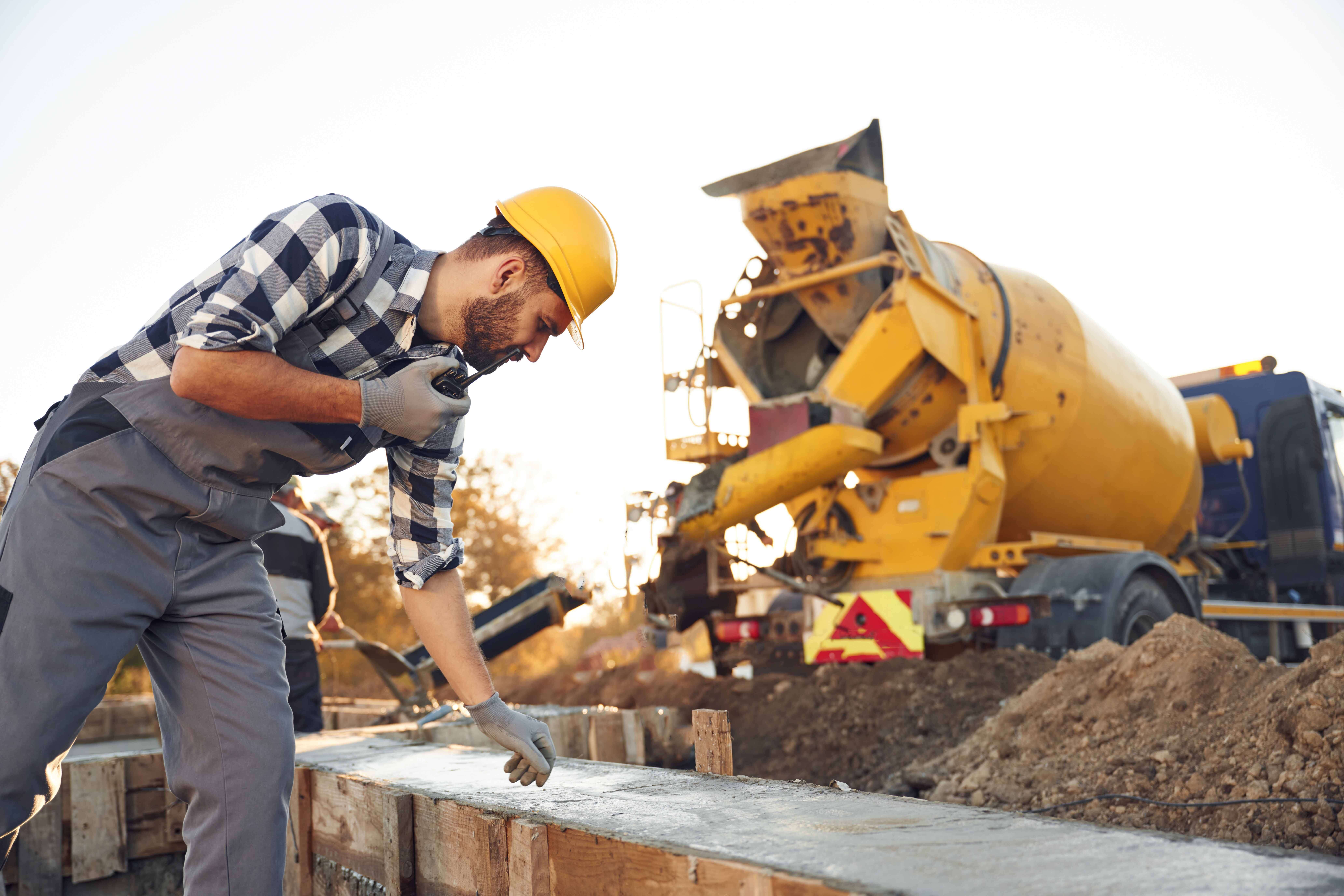 Professional concrete crew completing a concrete project in South Mississippi